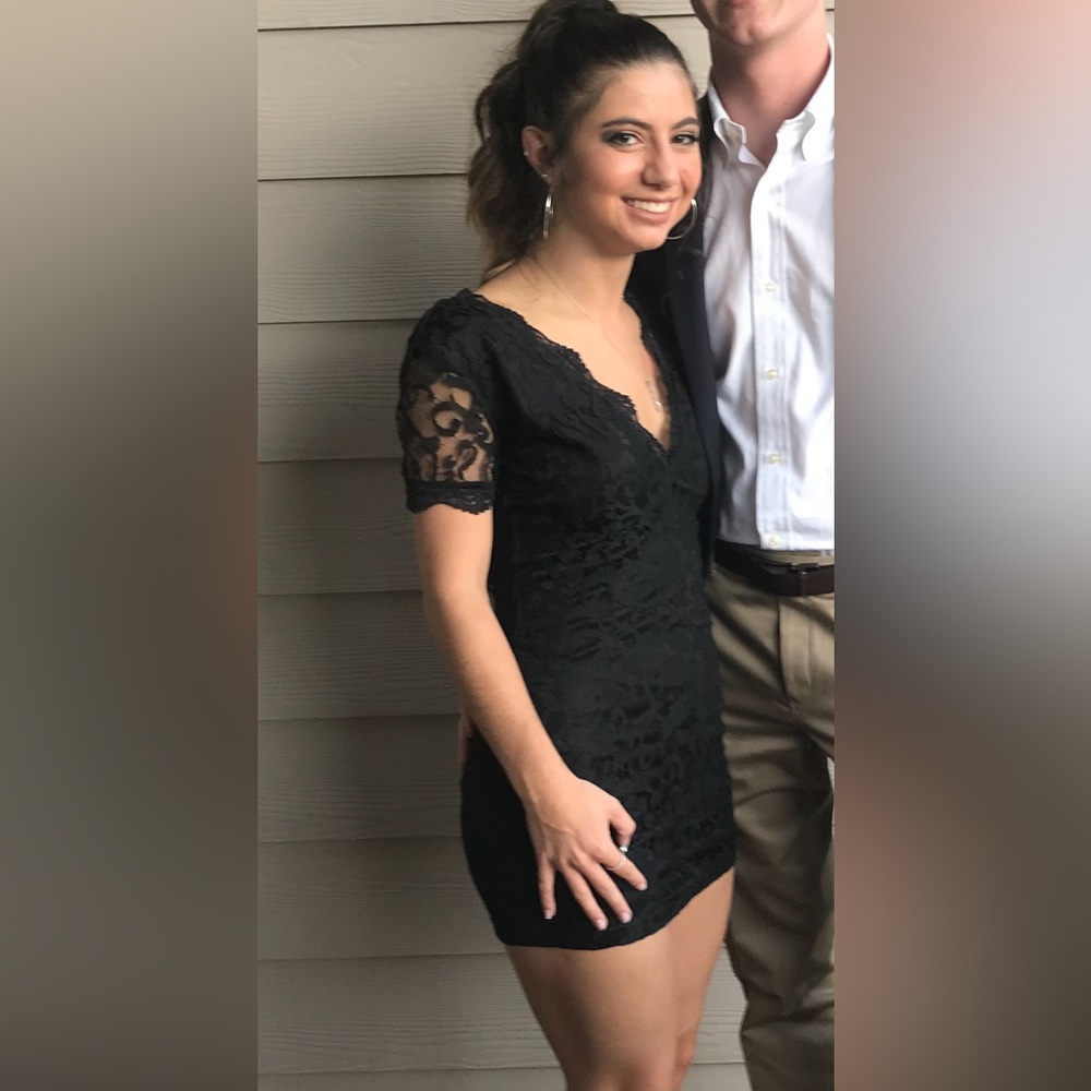 Tobi sexy little black lace v-neck mini dress